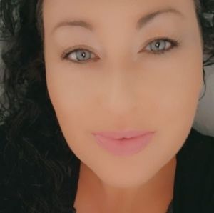 Meet your Posher, Brandy